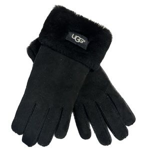 NWOT UGG Turn Cuff Women’s Black Gloves Size Medium